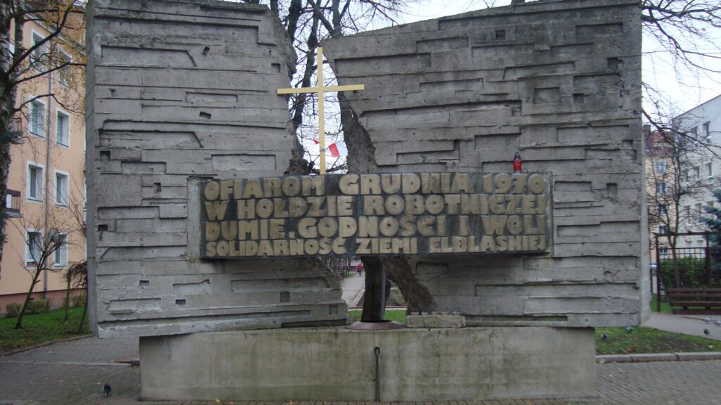 2025-12-14_15-40_Grudzień ’70